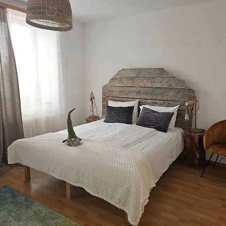 Restaurant Du Marchairuz Guest house