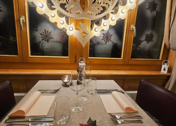 Restaurant Du Marchairuz 勒布拉索斯