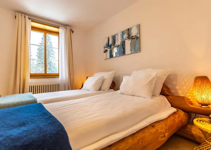 Restaurant Du Marchairuz * 勒布拉索斯