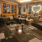 Restaurant Du Marchairuz Pensjonat *