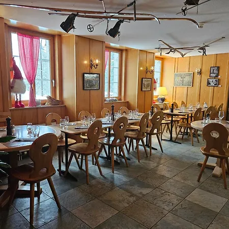 Restaurant Du Marchairuz Gæstehus *
